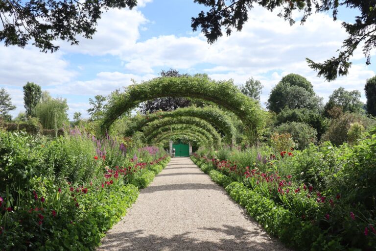 giverny-5391672_1920